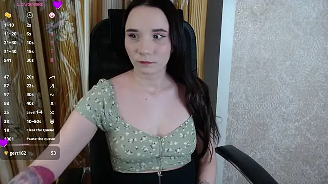 Snapshot of KateForLove chatting on March 5, 2:23 pm KateForLove online show from March 5, 2:23 pm