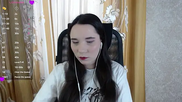 Snapshot of KateForLove chatting on March 13, 10:15 am KateForLove online show from March 13, 10:15 am