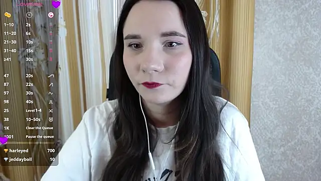 Snapshot of KateForLove chatting on March 13, 1:29 pm KateForLove online show from March 13, 1:29 pm