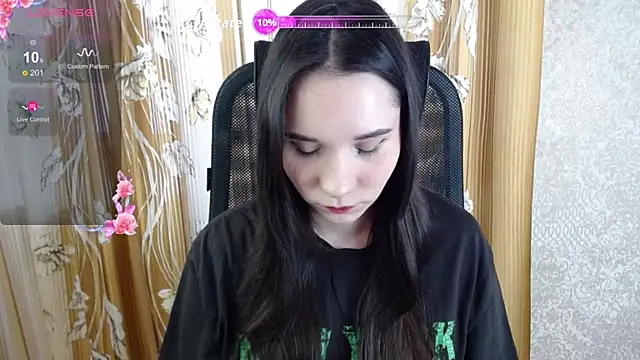 Snapshot of KateForLove chatting on October 16, 11:11 am KateForLove online show from October 16, 11:11 am