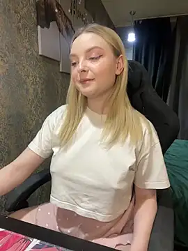 Lina ly online show from March 16, 8:11 pm