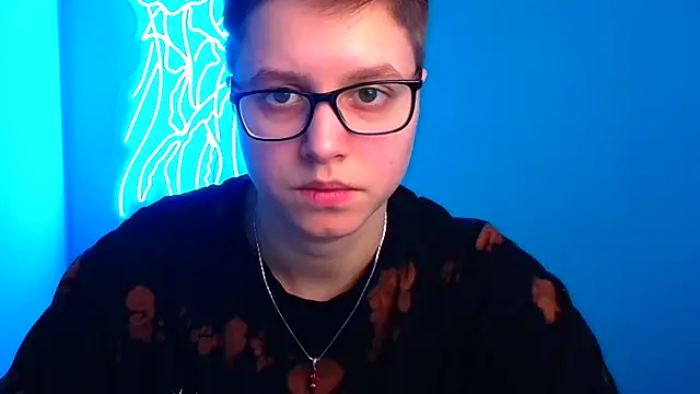 Snapshot of Bella_Swannn chatting on March 11, 9:24 am Bella Swannn online show from March 11, 9:24 am