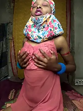 Cutesoma01 online show from April 10, 11:20 pm