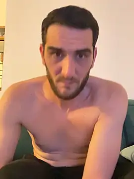 Snapshot of Anthopassif84 chatting on May 16, 7:45 pm Anthopassif84 online show from May 16, 7:45 pm