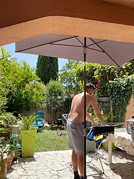 Snapshot of Anthopassif84 chatting on June 8, 10:59 am Anthopassif84 online show from June 8, 10:59 am