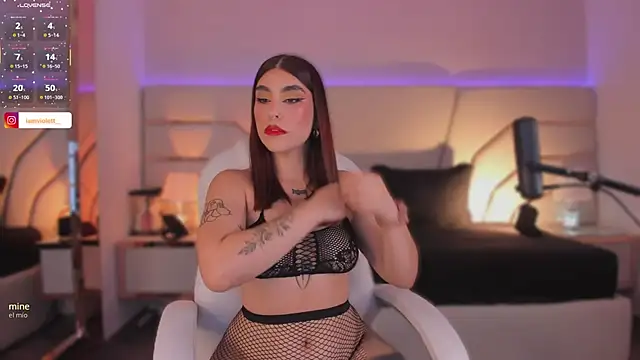 Violeta-Marquez online show from October 7, 11:40 am