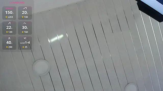 Snapshot of Cristal_Velle chatting on September 30, 12:43 pm Cristal Velle online show from September 30, 12:43 pm