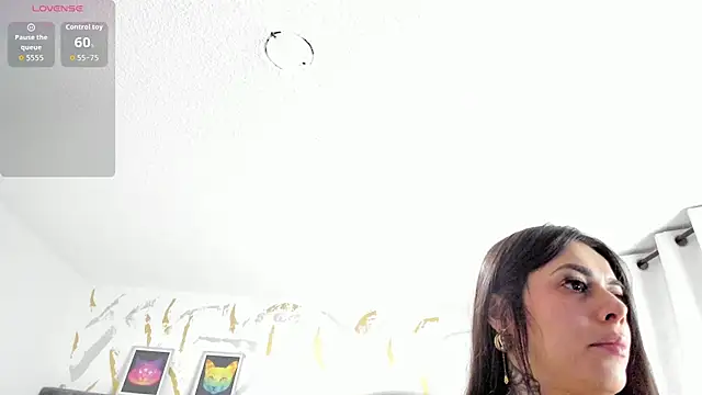 Snapshot of Cristal_Velle chatting on November 4, 12:37 pm Cristal Velle online show from November 4, 12:37 pm