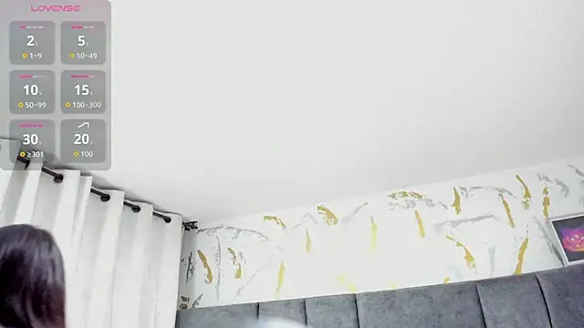 Snapshot of Cristal_Velle chatting on November 15, 3:08 pm Cristal Velle online show from November 15, 3:08 pm