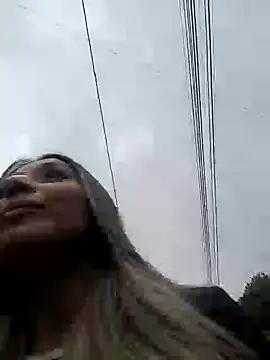 Isabella Varella online show from March 6, 1:24 pm