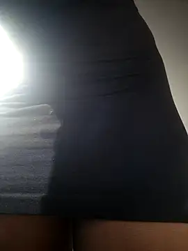 Isabella Varella online show from September 19, 12:50 pm