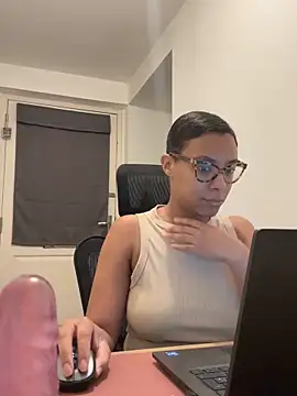 Melia Rayne online show from December 4, 11:41 am