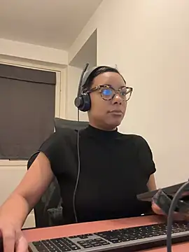 Melia Rayne online show from February 20, 11:22 am