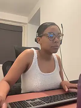 Melia Rayne online show from March 19, 10:52 am