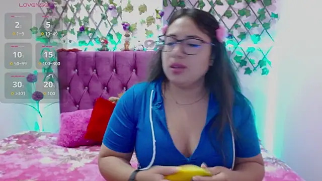 Anny  cute online show from March 20, 12:32 pm