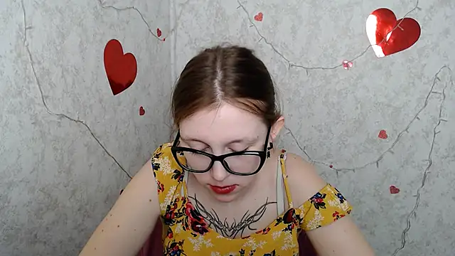 Snapshot of _MiraGold_ chatting on March 7, 10:24 am MiraGold online show from March 7, 10:24 am