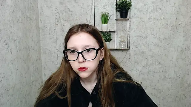 Snapshot of _MiraGold_ chatting on March 9, 8:40 am MiraGold online show from March 9, 8:40 am