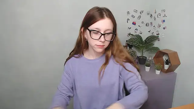 Snapshot of _MiraGold_ chatting on November 11, 8:03 am MiraGold online show from November 11, 8:03 am