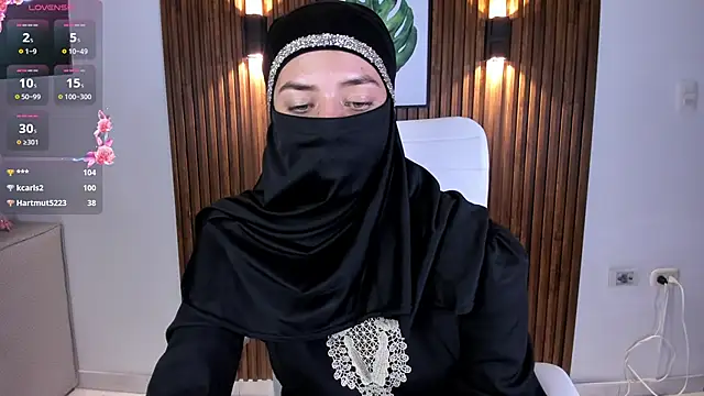 Snapshot of salma_arabicc chatting on March 12, 7:57 am salma arabicc online show from March 12, 7:57 am