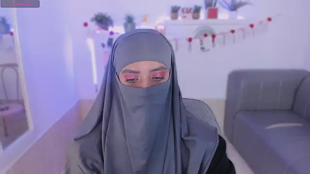 Snapshot of salma_arabicc chatting on October 7, 4:09 am salma arabicc online show from October 7, 4:09 am
