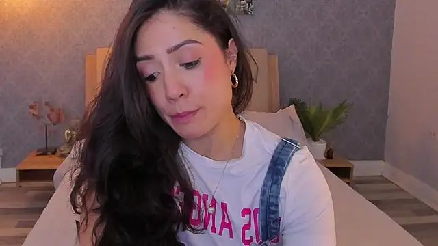 isabella winkler online show from March 20, 8:19 pm