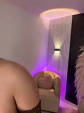 IvyJonesX online show from January 13, 11:54 pm