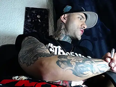 dante d angelo  online show from October 31, 6:03 am