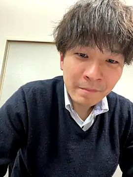 waka3232 online show from December 17, 8:20 am