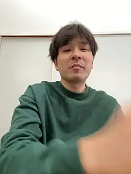 Snapshot of waka3232 chatting on May 1, 2:27 am waka3232 online show from May 1, 2:27 am