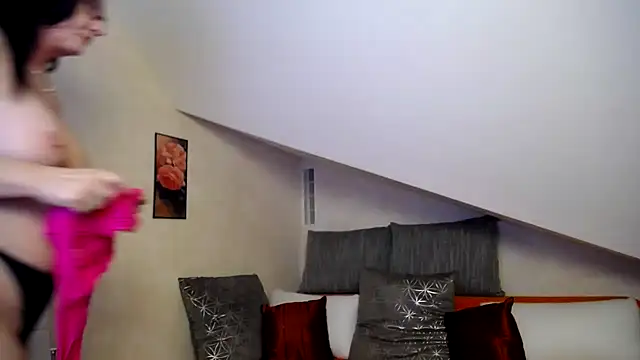 Kathylovexxx online show from February 15, 4:31 am