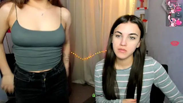 kiki swan online show from April 14, 6:08 am