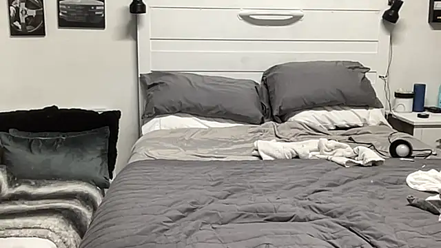 Thegreatwhitepipe online show from November 11, 5:51 am