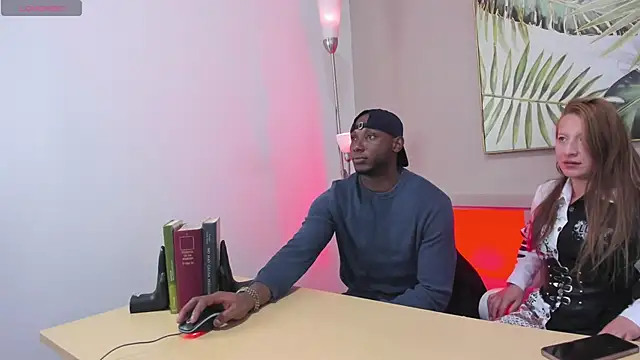 Snapshot of carter_sophia_ chatting on March 6, 3:45 pm carter sophia online show from March 6, 3:45 pm