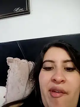 mialorents online show from October 31, 1:28 am