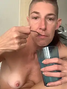 HerrundFrau-M online show from March 21, 8:17 am