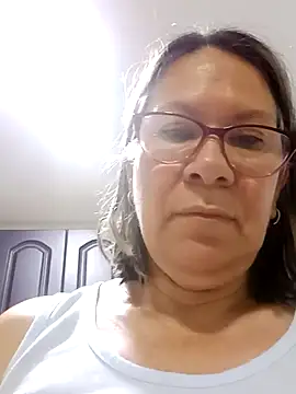 Snapshot of victoria_wayne chatting on March 7, 10:45 am victoria wayne online show from March 7, 10:45 am