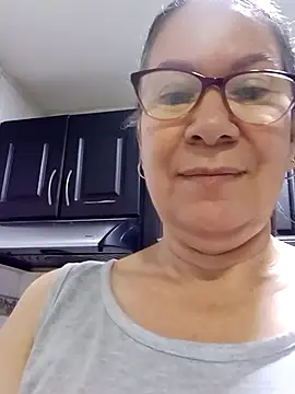 Snapshot of victoria_wayne chatting on October 13, 9:42 am victoria wayne online show from October 13, 9:42 am