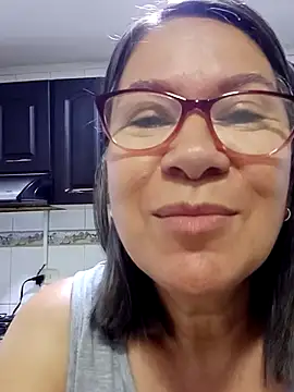 victoria wayne online show from October 30, 10:16 am