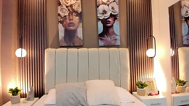 GiannaColling1 online show from October 30, 7:36 pm