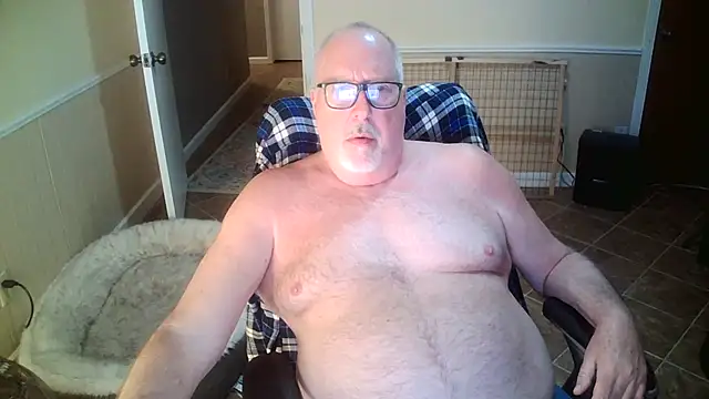 superbearboss online show from October 21, 2:34 am