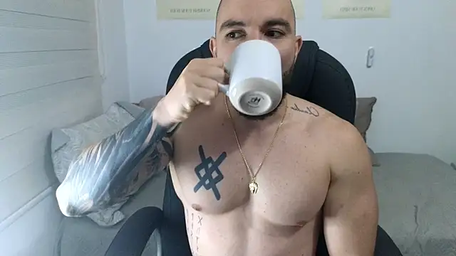 Isaac Carter online show from October 16, 11:00 am