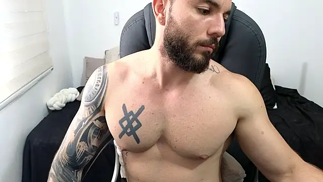 Isaac Carter online show from March 18, 9:51 pm