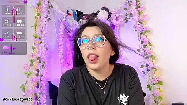 chelsea  coo online show from September 14, 8:19 pm