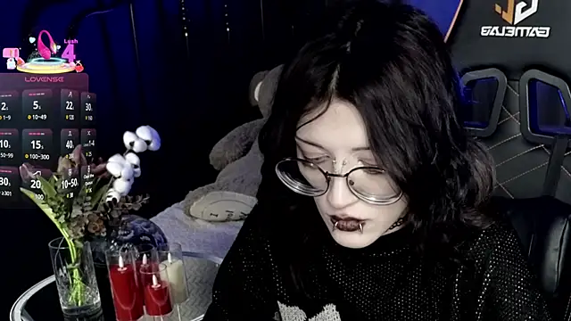 Setsunai  online show from March 18, 11:53 pm