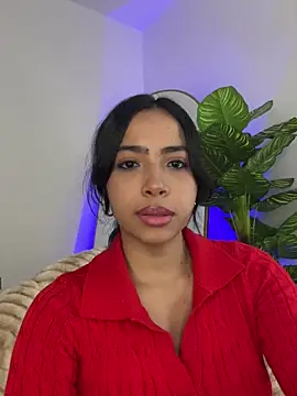  Emily Thompson  online show from April 14, 12:55 pm