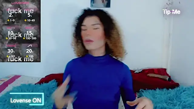 Snapshot of ana_tsxxx chatting on May 4, 1:23 am ana tsxxx online show from May 4, 1:23 am