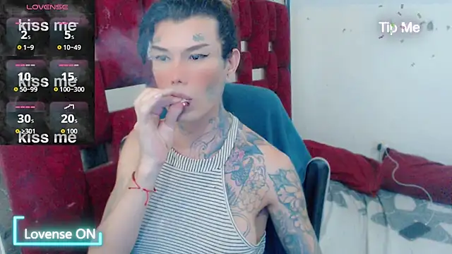 Snapshot of ana_tsxxx chatting on June 23, 2:20 am ana tsxxx online show from June 23, 2:20 am