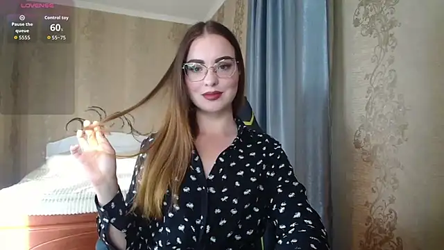 Leila Kissyu online show from May 29, 3:43 pm