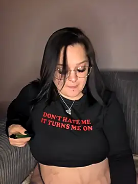 Saucy-Serenity online show from November 8, 8:51 pm