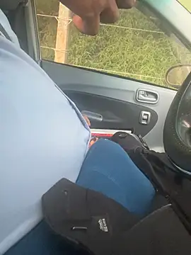 dam-her-boy online show from March 10, 11:37 am